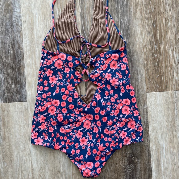 Acacia swimwear - Picture 2 of 2